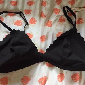 Victoria’s Secret bralette